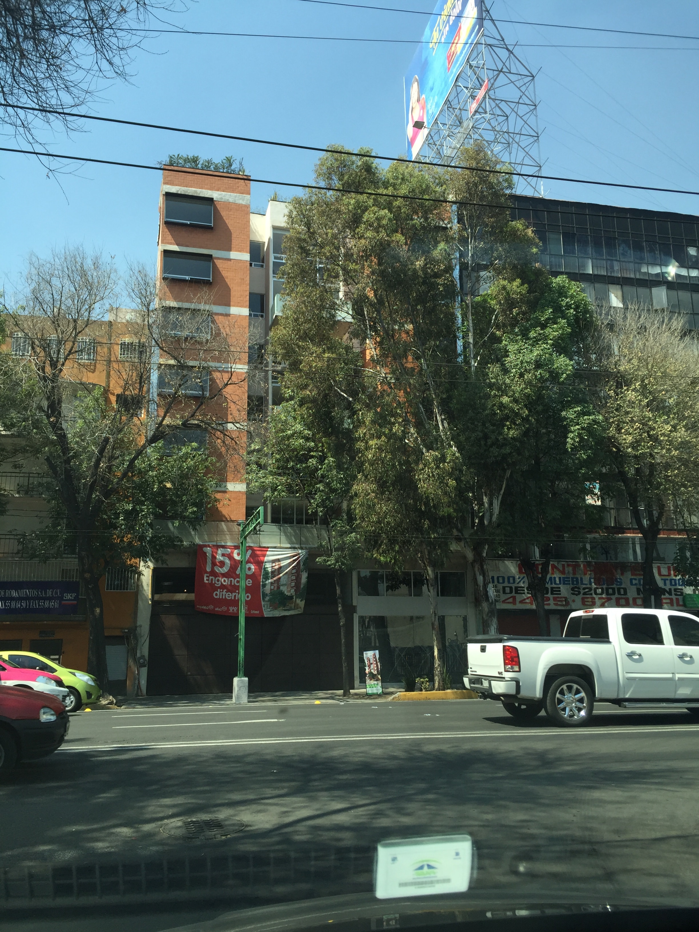 Vista desde calle — Residencial MN Eje Central
